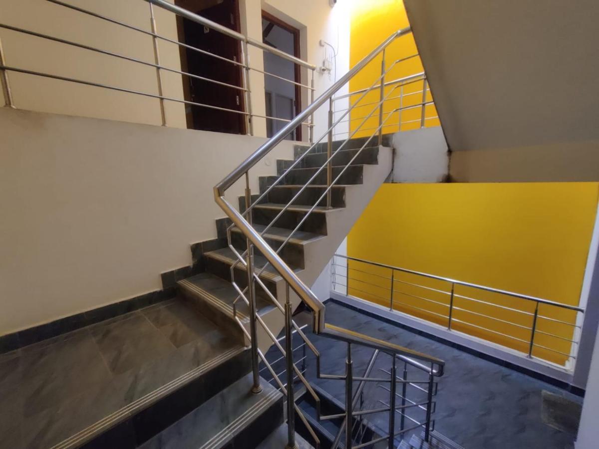 אפרטהוטל צ'נאי Allamanda Abode מראה חיצוני תמונה